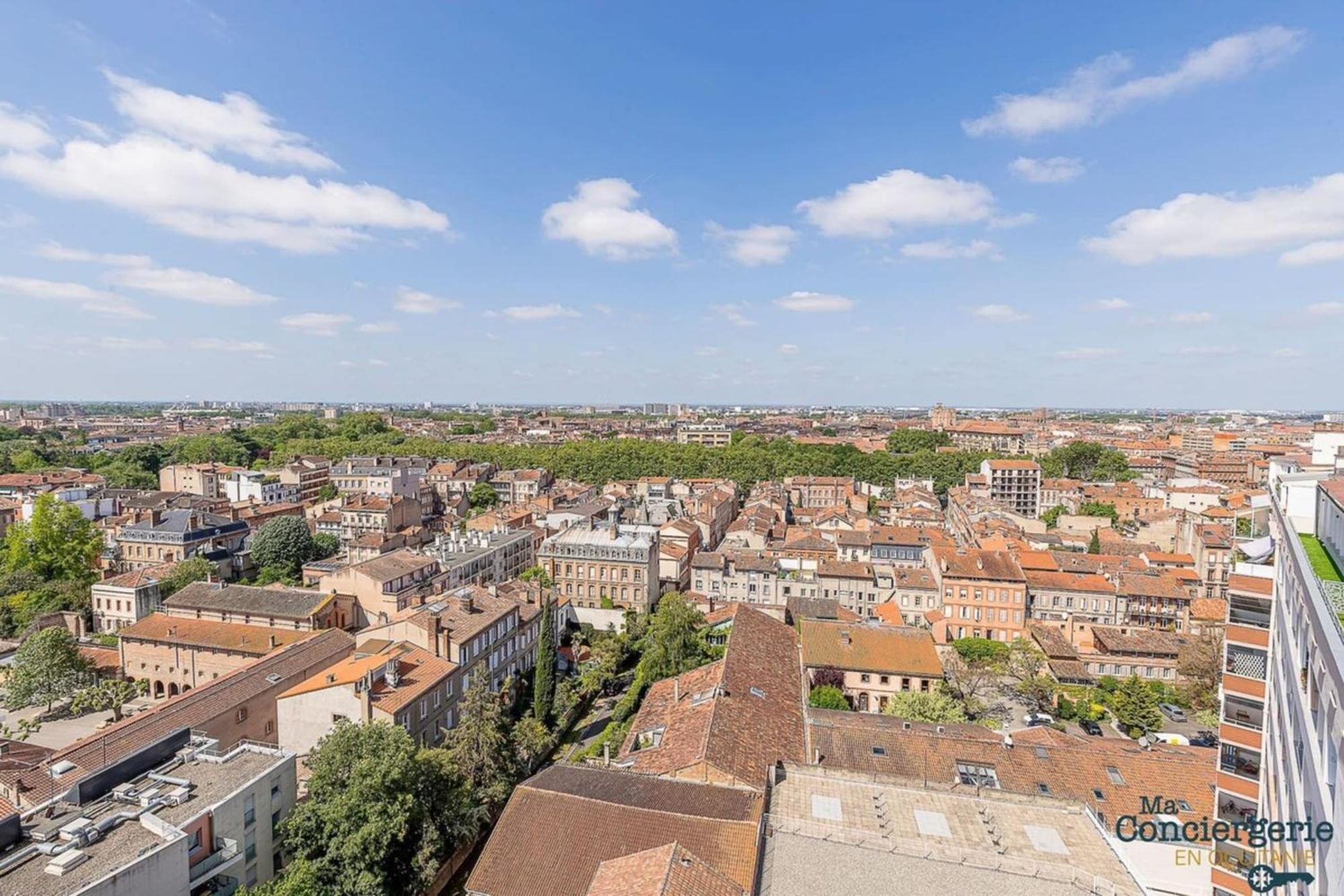 Montaudran Place Dupuy - Vue Panoramique -Metro Toulouse Luaran gambar
